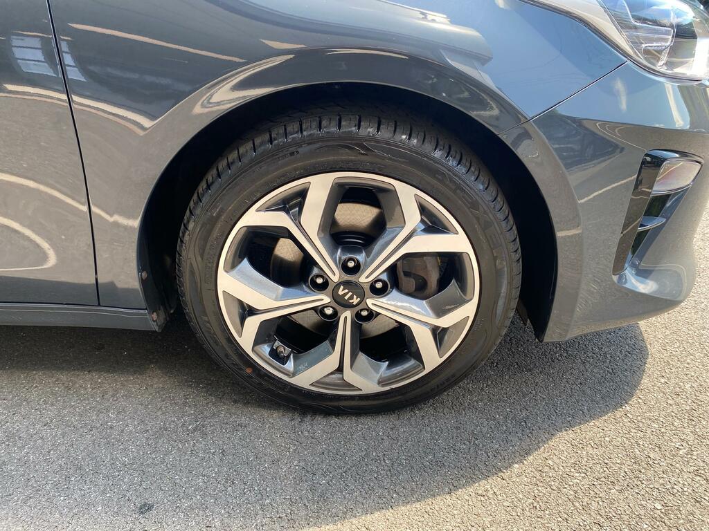 Kia Ceed 1.6 Crdi 3 Silver #3