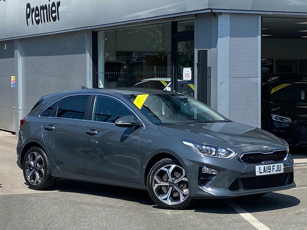 Kia Ceed 1.6 Crdi 3 Silver