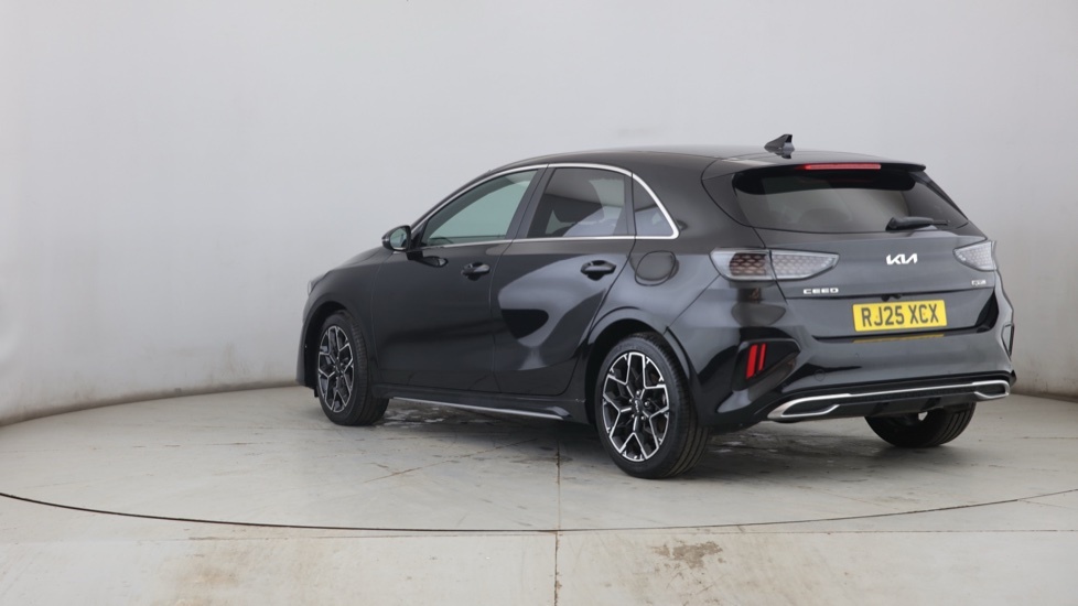 Kia Ceed 1.5 T-gdi Dct Gt-line Black #2