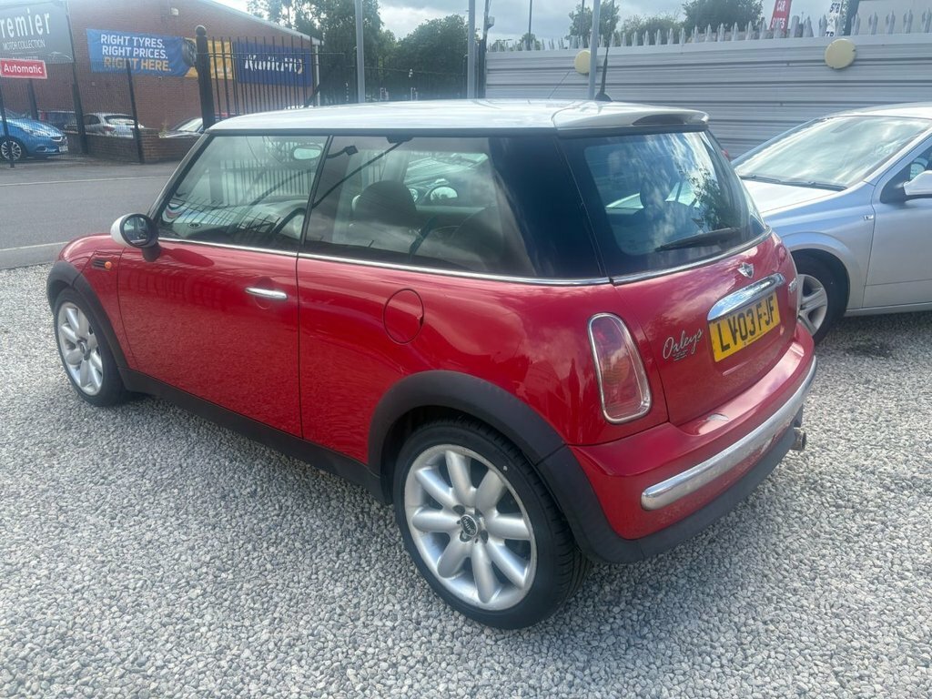 Mini Hatch 1.6L Cooper Red #4
