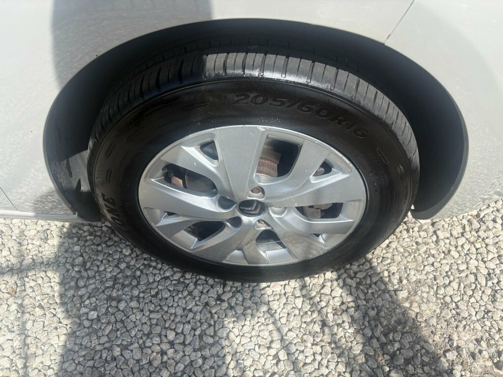 Citroen Grand C4 Picasso 1.6 Bluehdi Flair Black #19