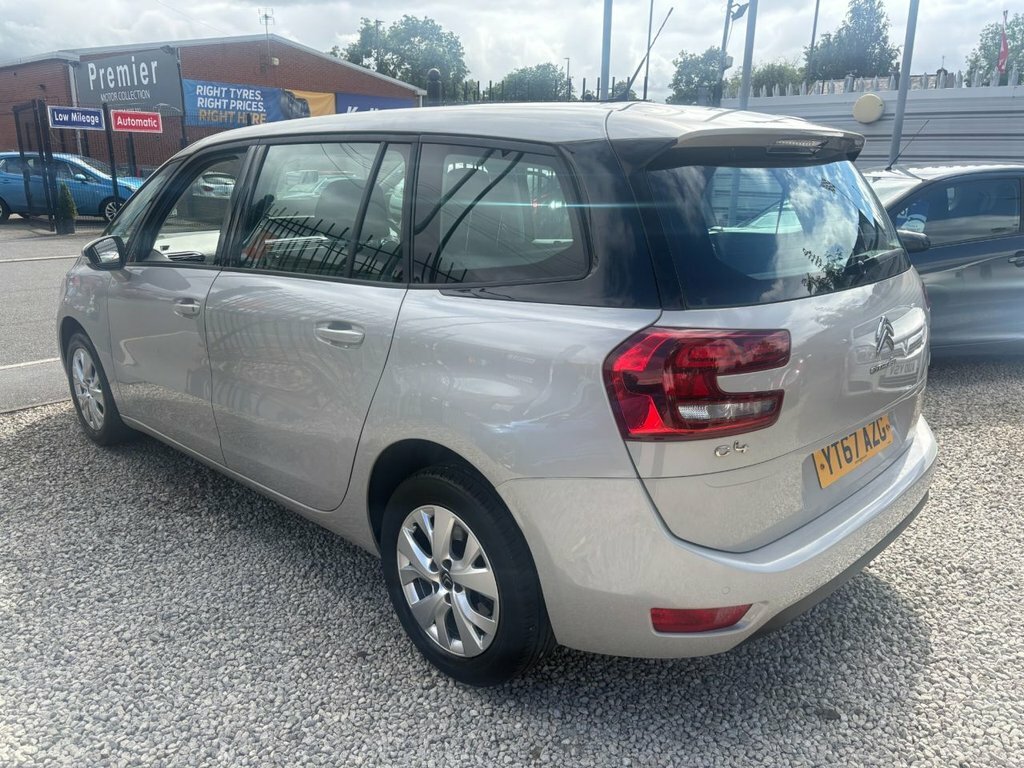 Citroen Grand C4 Picasso 1.6L Touch Edition Beige #4