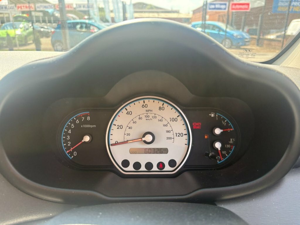 Hyundai I10 1.2 Comfort Hatchback Euro 4 77 Red #10