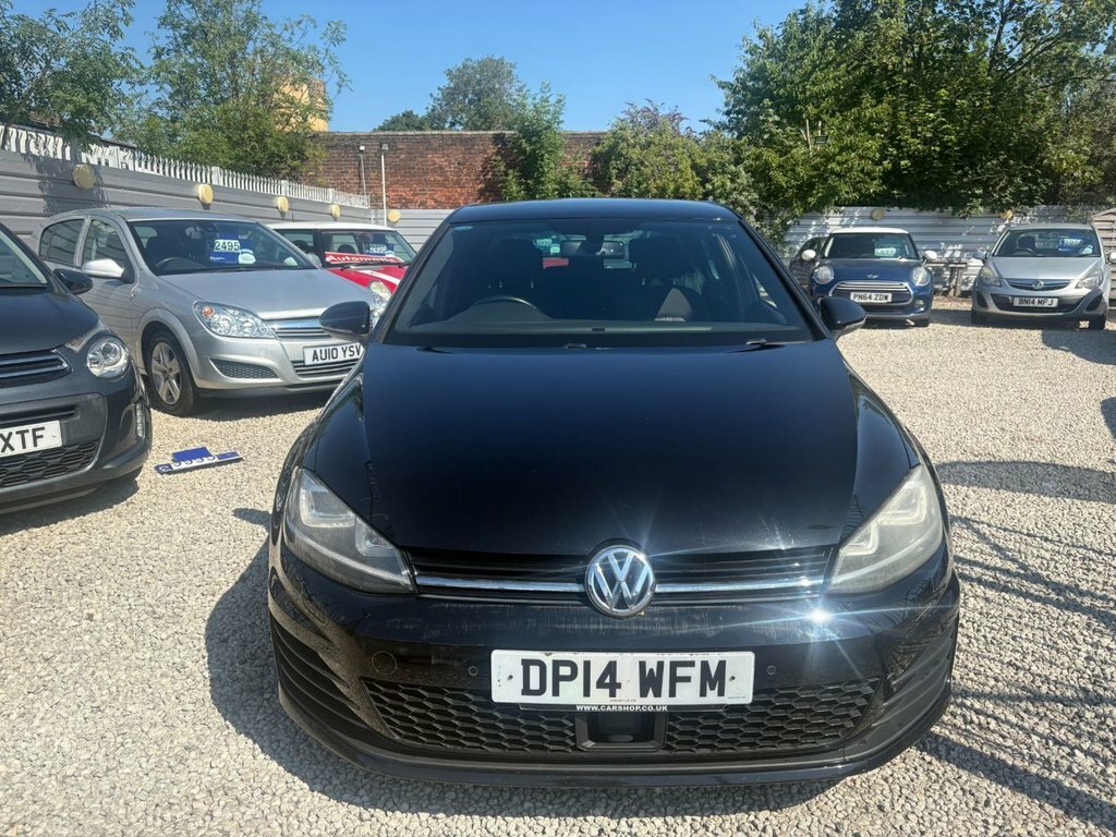 Volkswagen Golf 2L Gtd Black #2