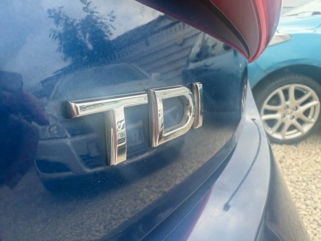 Audi A1 1.6 Tdi Sport Euro 5 Ss Black #7