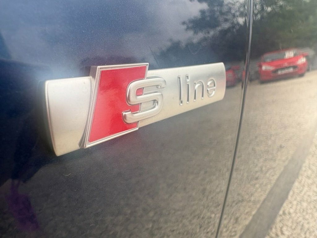 Audi A1 1.6 Tdi Sport Euro 5 Ss Black #10