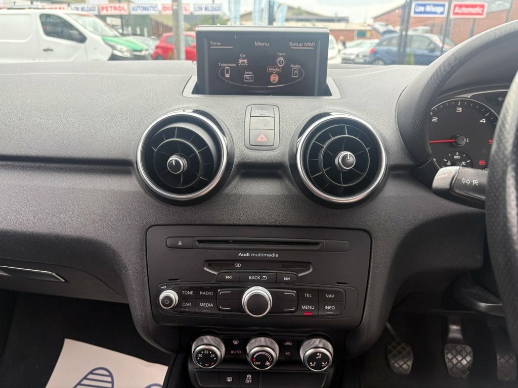 Audi A1 1.6 Tdi Sport Euro 5 Ss Black #15