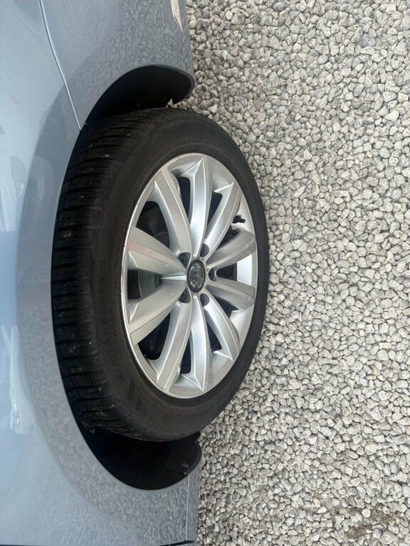 Volkswagen Passat 1.6 Executive Tdi Bluemotion Silver #23