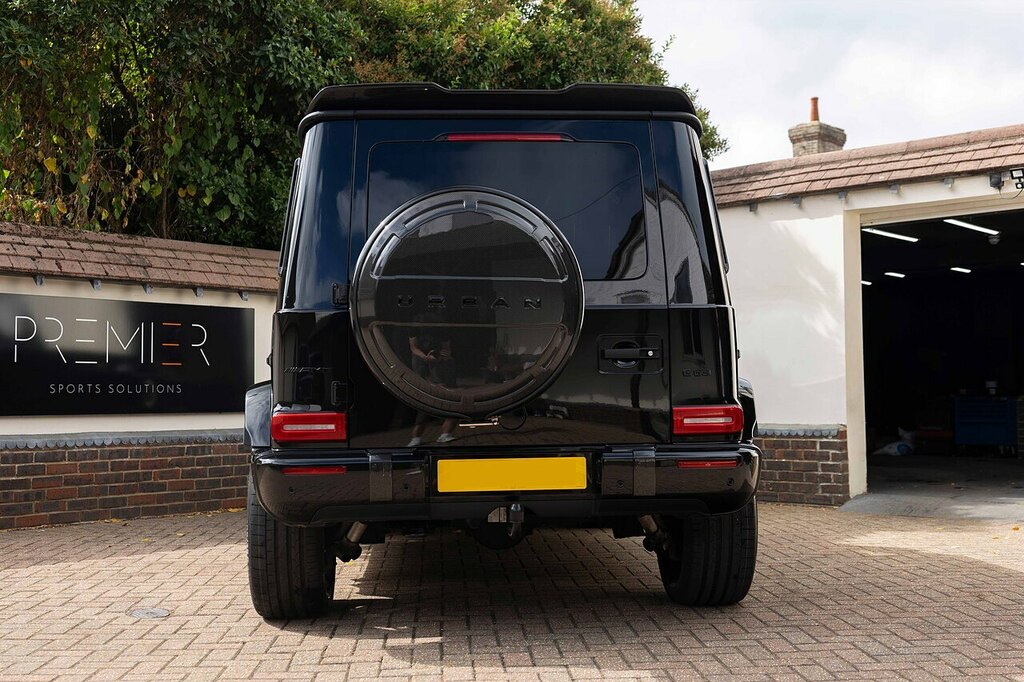 Mercedes-Benz G Class G63 V8 Biturbo Amg Black #4