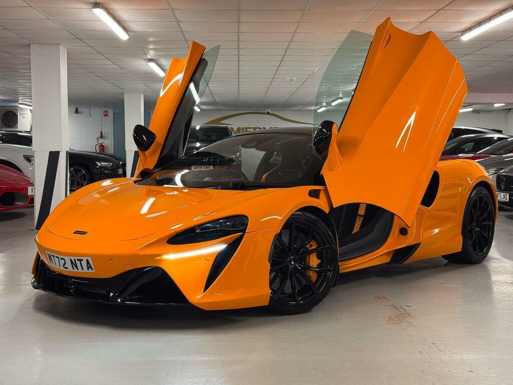 McLaren Artura Semi Automatic Silver #36