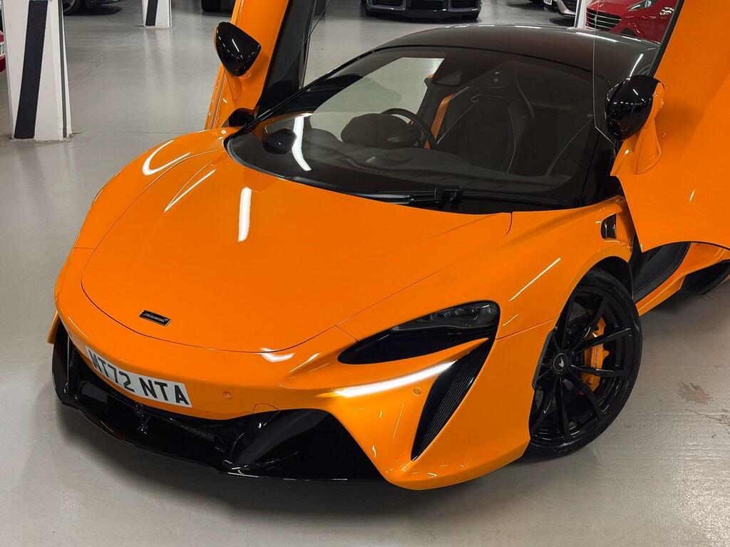 McLaren Artura Semi Automatic Silver #28