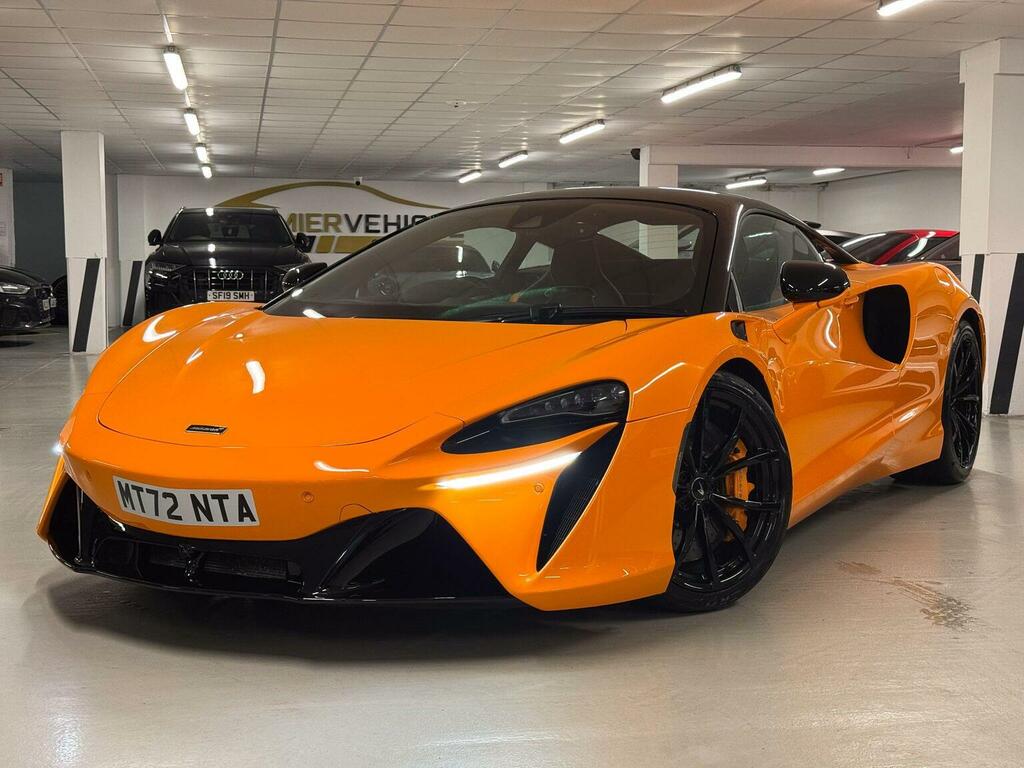 McLaren Artura Semi Automatic Silver #29