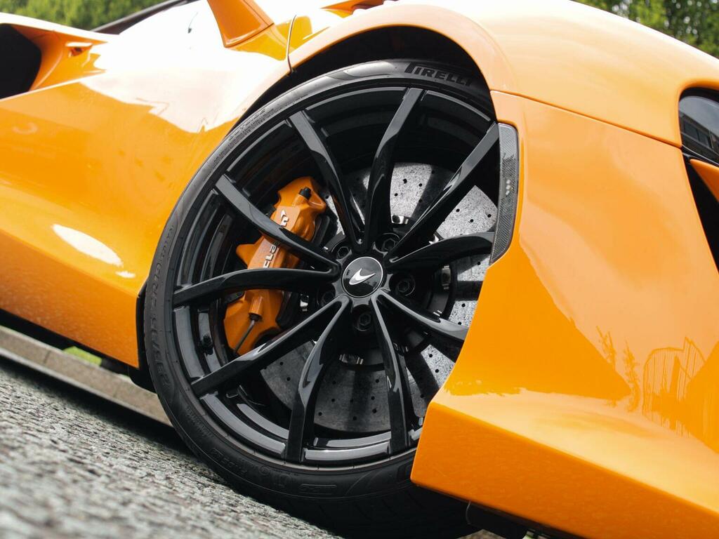 McLaren Artura Coupe 3.0T V6 7.4Kwh Ssg Euro 6 Ss 202272 Orange #4