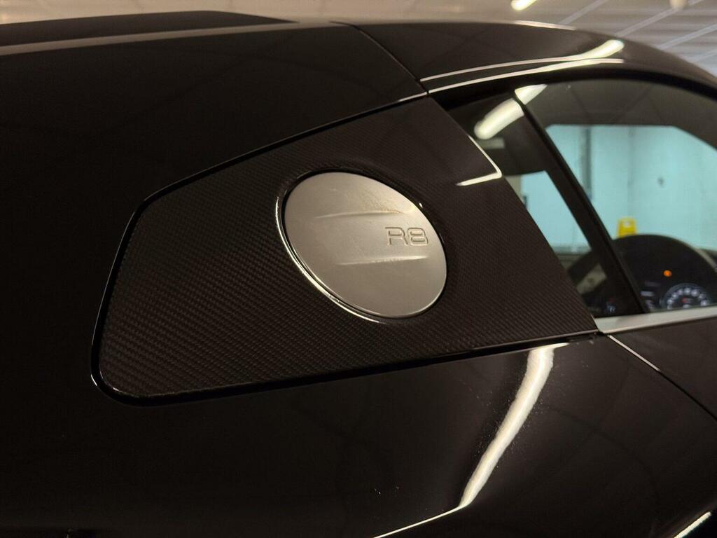 Audi R8 5.2L Performance Edition Black #41