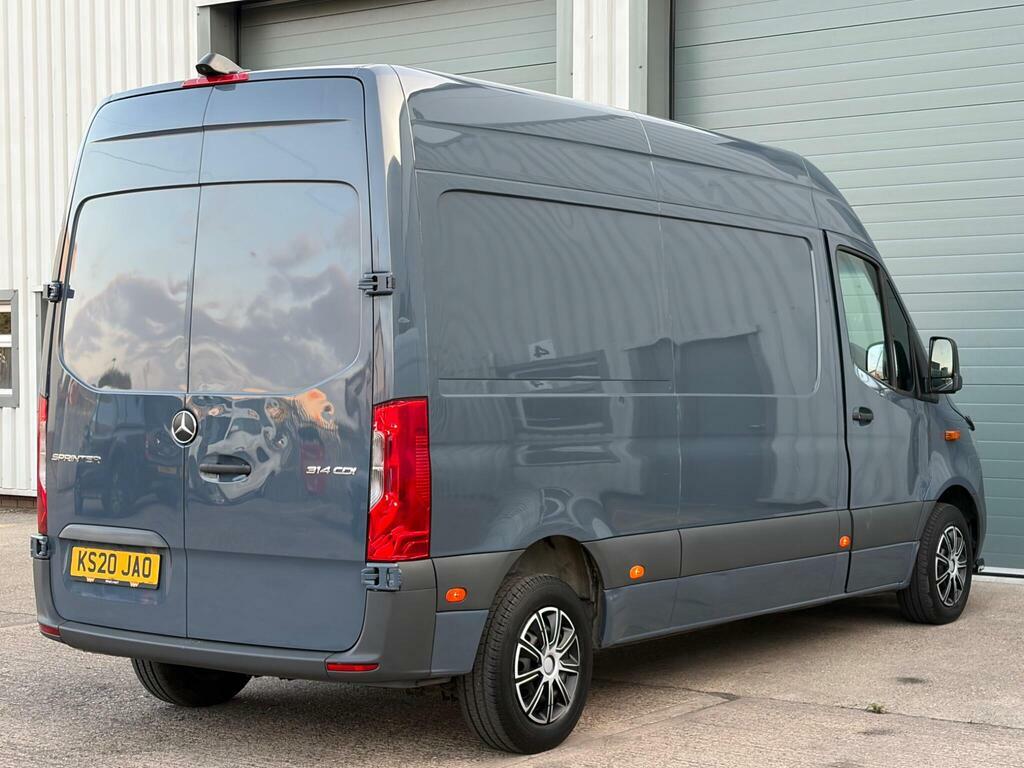 Mercedes-Benz Sprinter 3.5T H2 Progressive Van White #8