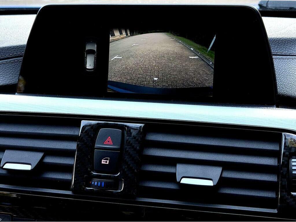 BMW 3 Series Estate 2.0 318D M Sport Touring Euro 6 Ss YB19ZCJ Blue #4