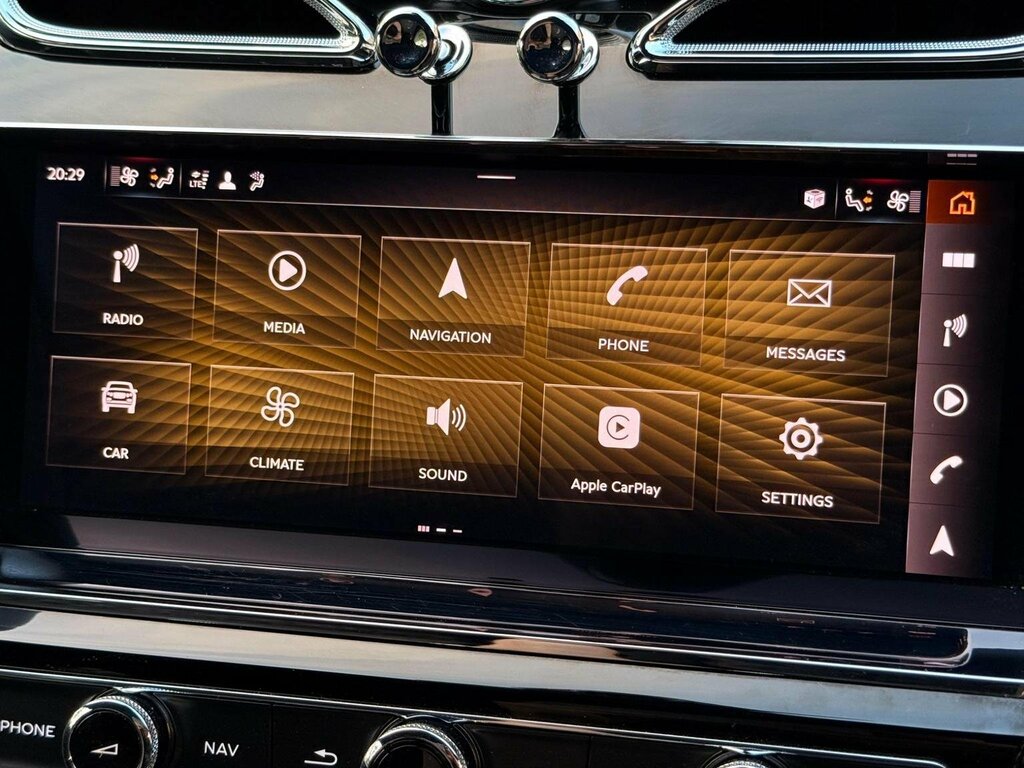 Bentley Bentayga 4.0 V8 S Mulliner Driving Spec Silver #88