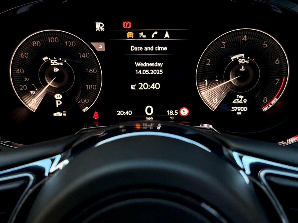 Bentley Bentayga 4.0 V8 S Mulliner Driving Spec Silver #58