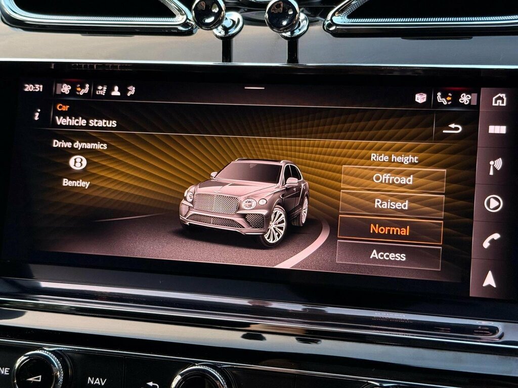 Bentley Bentayga 4.0 V8 S Mulliner Driving Spec Silver #80