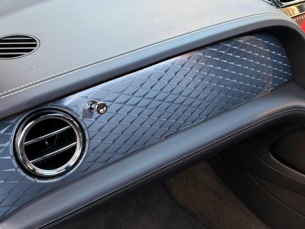 Bentley Bentayga 4.0 V8 S Mulliner Driving Spec Silver #62