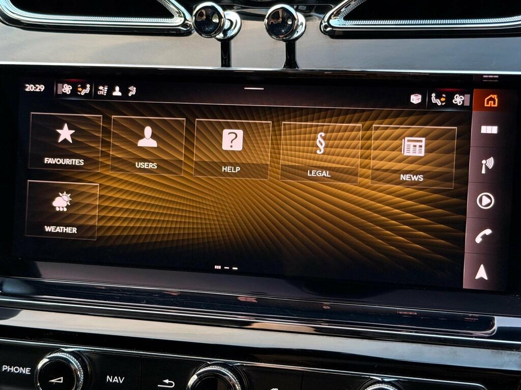 Bentley Bentayga 4.0 V8 S Mulliner Driving Spec Silver #90