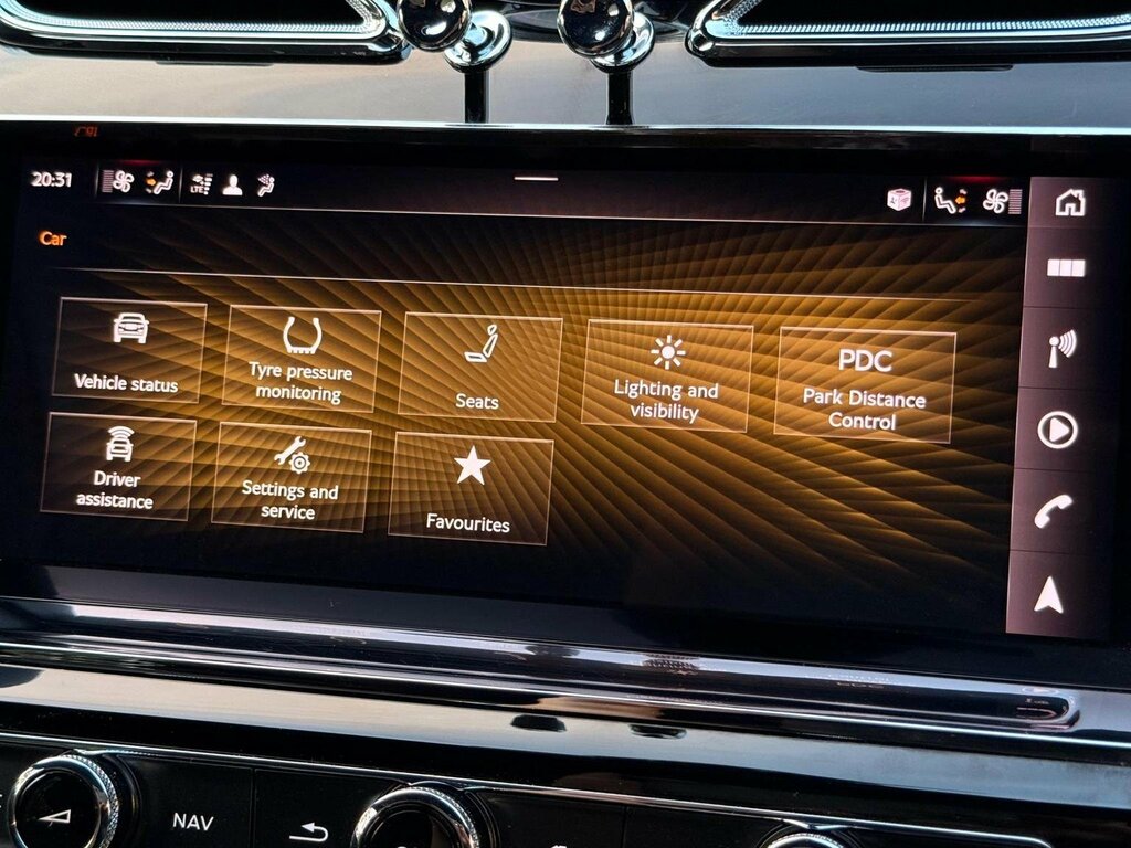 Bentley Bentayga 4.0 V8 S Mulliner Driving Spec Silver #89