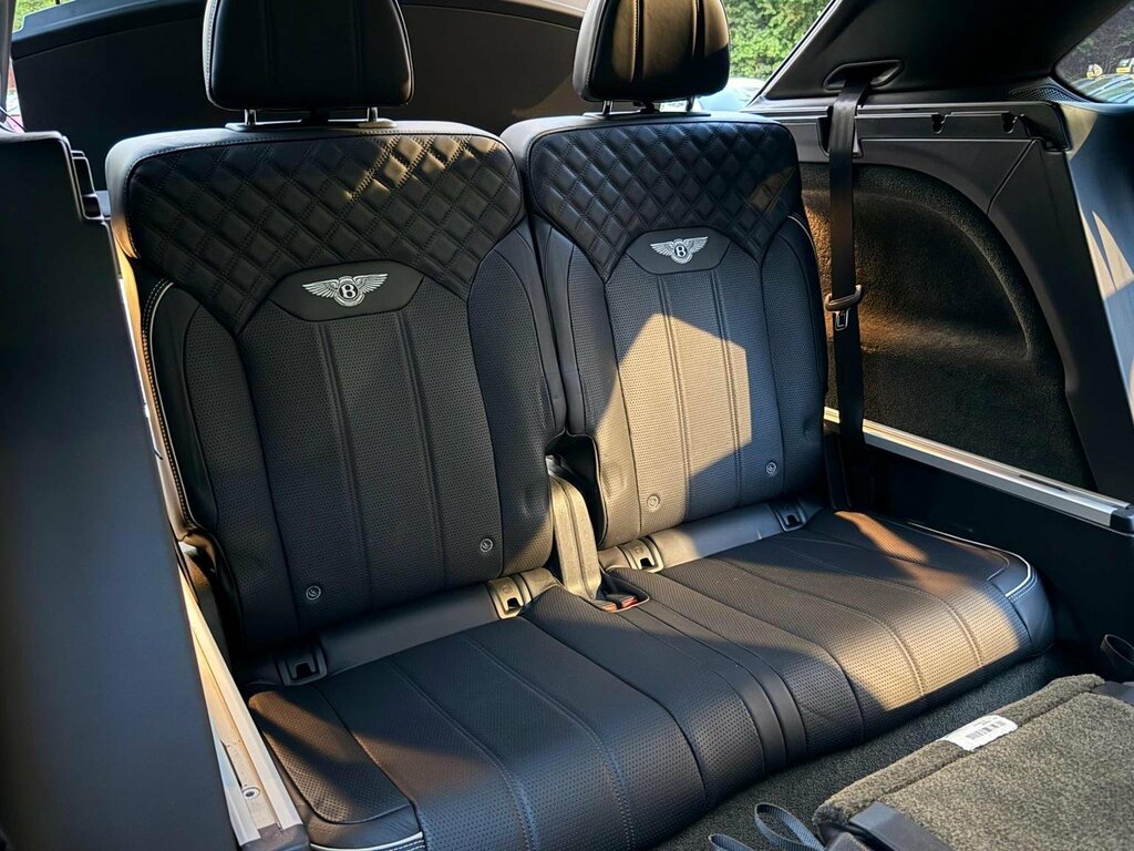 Bentley Bentayga 4.0 V8 S Mulliner Driving Spec Silver #39