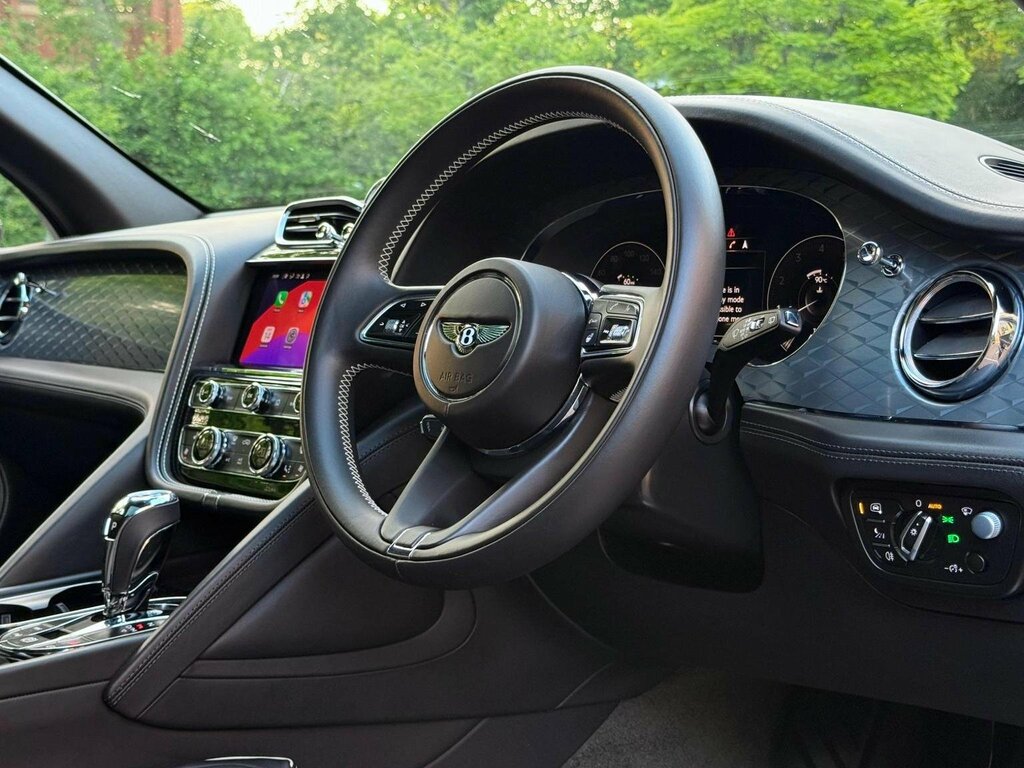 Bentley Bentayga 4.0 V8 S Mulliner Driving Spec Silver #74
