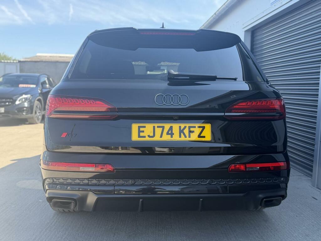 Audi Q7 Black Edition Black #5