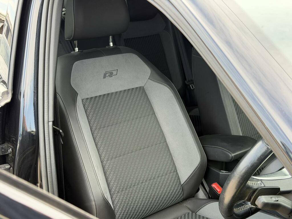 Volkswagen T-Roc 1.5 Tsi R-line 150Ps Evo Volkswagen Warranty Grey #8