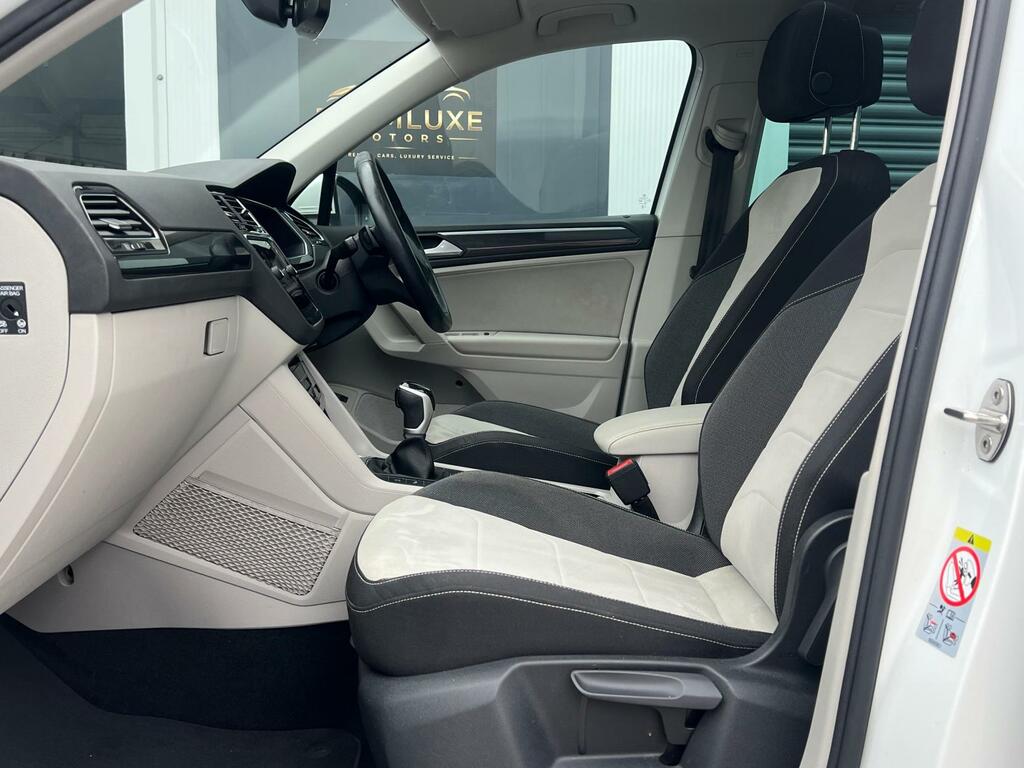 Volkswagen Tiguan Elegance White #6