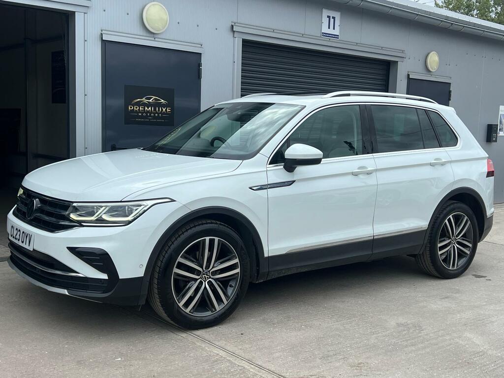 Volkswagen Tiguan Elegance White