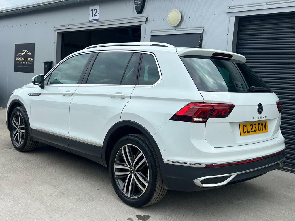 Volkswagen Tiguan Elegance White #4
