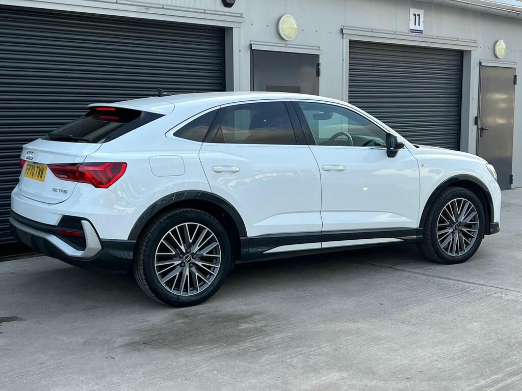 Audi Q3 S Line White #3
