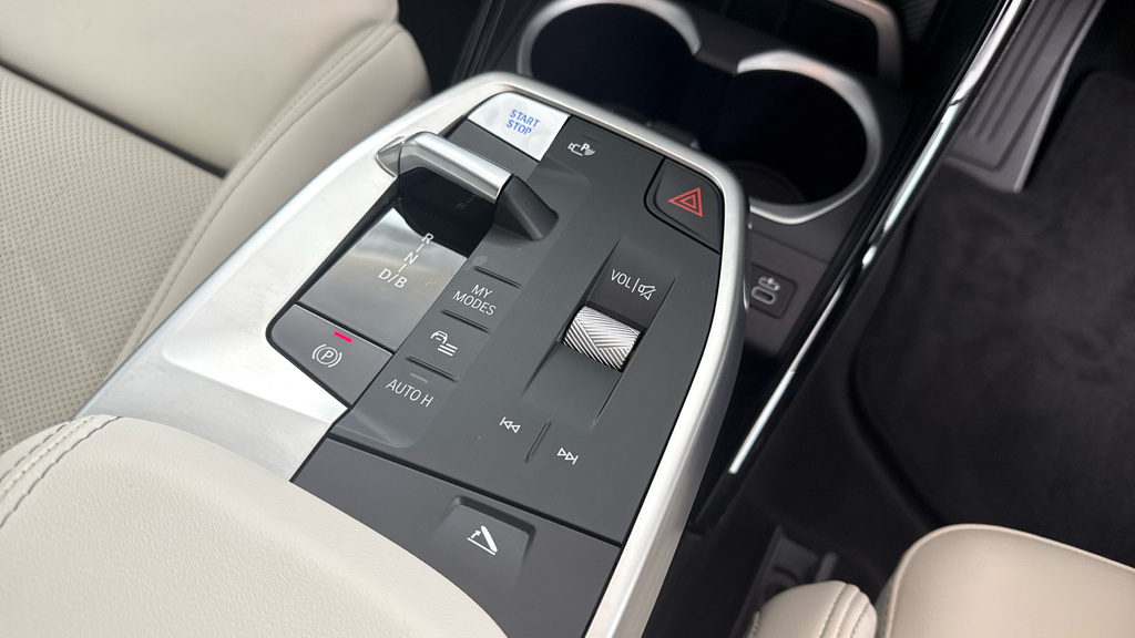 BMW iX1 150Kw Edrive20 Xline 65Kwh Tech Green #10