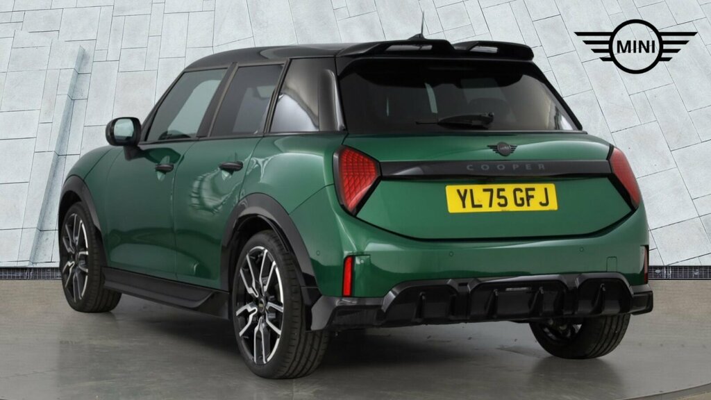 Mini Hatch Cooper C YL75GFJ Green #2