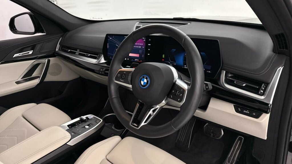 BMW iX1 Ix1 Xdrive30 M Sport Black #6