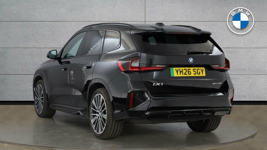 BMW iX1 Ix1 Xdrive30 M Sport Black #2