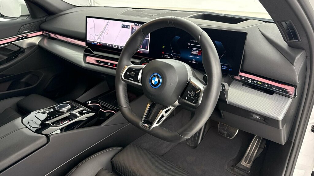 BMW 5 Series 530E M Sport Touring White #6