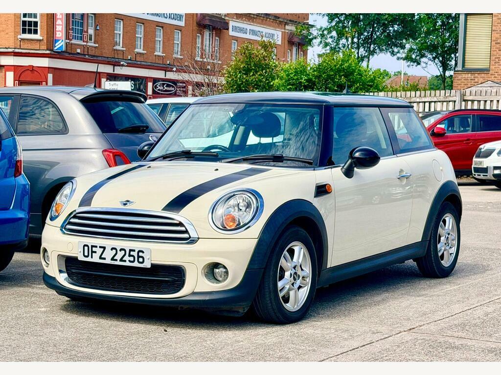 Mini Hatch 1.6 One D Euro 5 S S OFZ2256 White #4