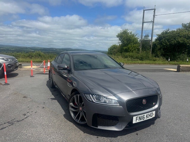 Jaguar XF D V6 S 