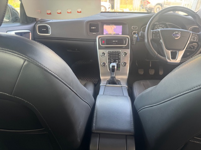 Volvo S60 D3 R-design Lux Nav Grey #10