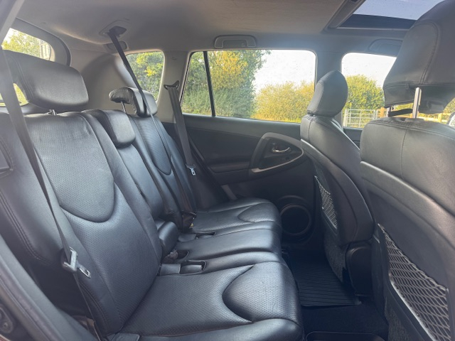 Toyota Rav 4 Suv Grey #10