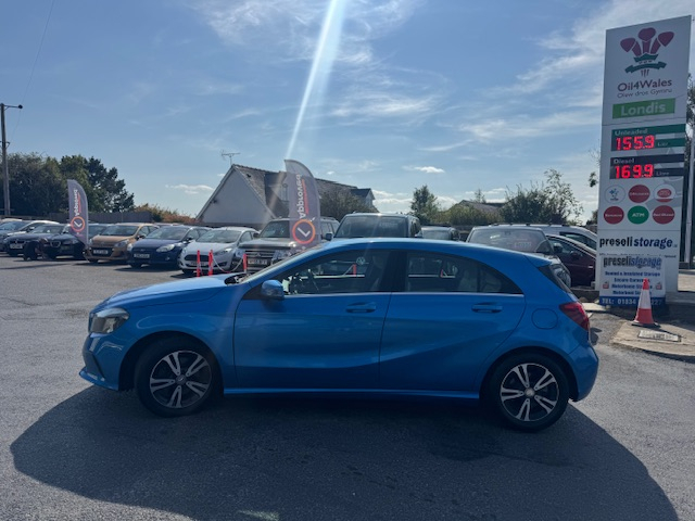 Mercedes-Benz A Class A200 Aclass 2.1 Td Se Executive 5R  #5
