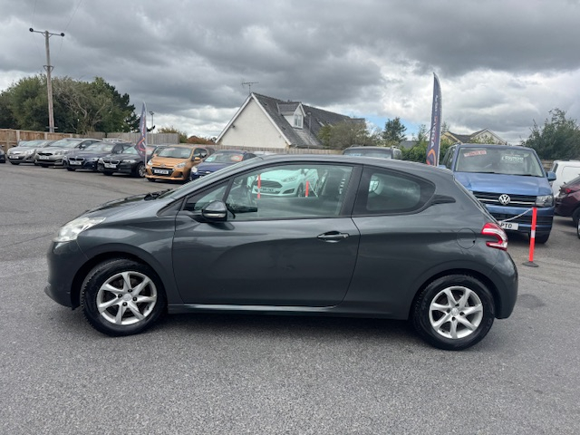 Peugeot 208 Active 1.0I #5