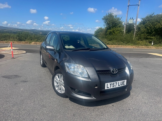 Toyota Auris T Spirit Vvt-i