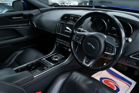 Jaguar XE 2.0D Portfolio Saloon Awd Euro 6 Blue #20