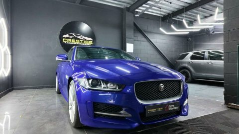 Jaguar XE 2.0D R-sport Saloon Blue