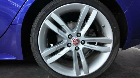 Jaguar XE 2.0D Portfolio Saloon Awd Euro 6 Blue #45