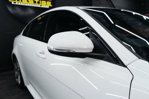 Jaguar XE 2.0D R-sport Saloon Euro 6 Ss White #13